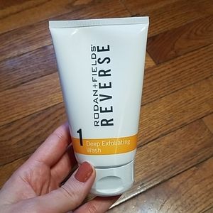 Rodan and Fields face wash